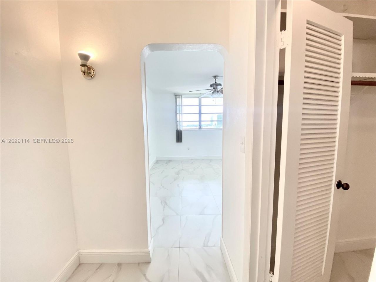 2920 Point East Dr , Unit N611, Aventura, FL 33160 Photo