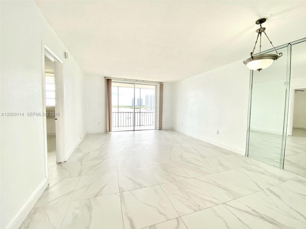 2920 Point East Dr , Unit N611, Aventura, FL 33160 Photo