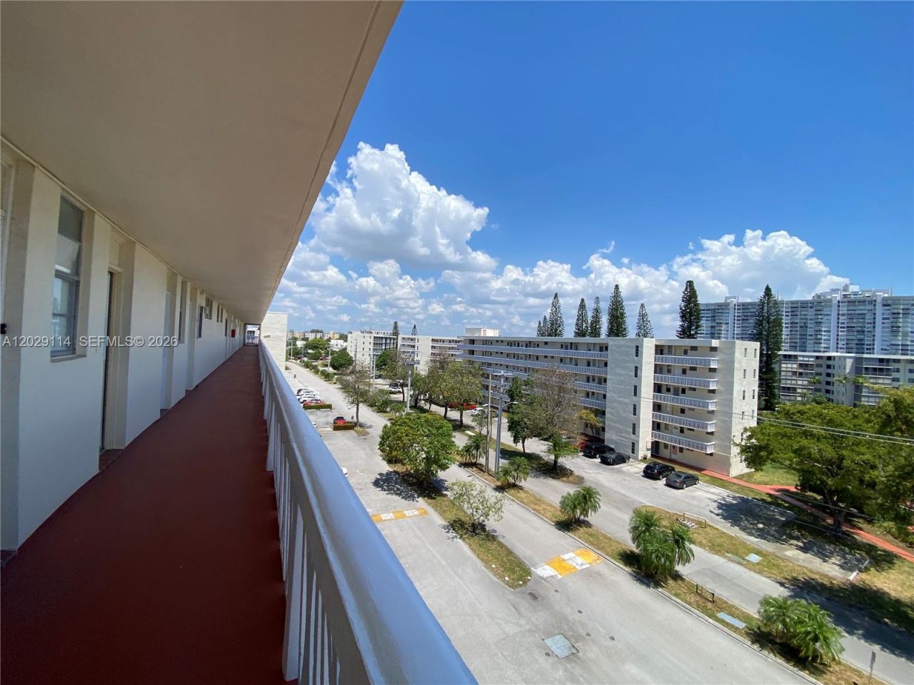 2920 Point East Dr , Unit N611, Aventura, FL 33160 Photo