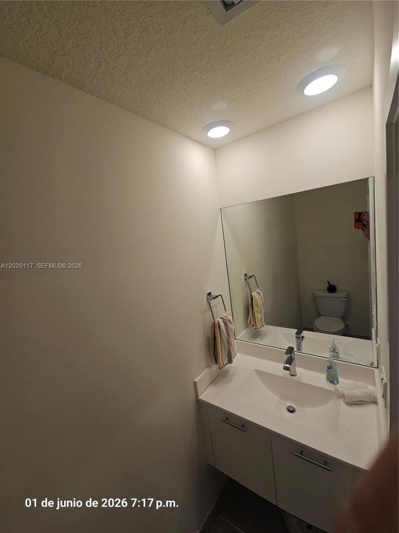 6453 NW 102nd Path, Unit 103, Doral, FL 33178 Photo