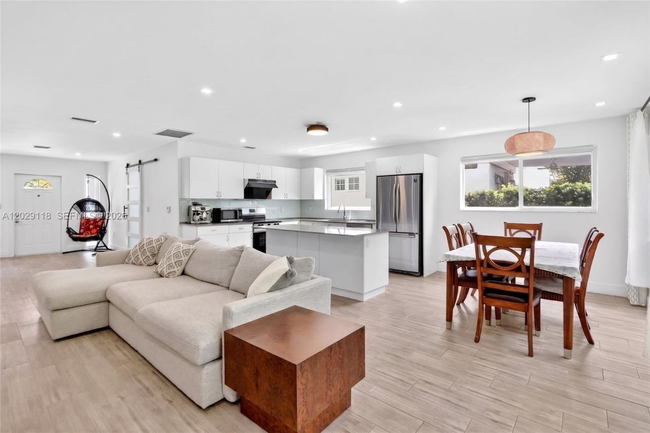 809 Milan Ave. , Coral Gables, FL 33134 Photo