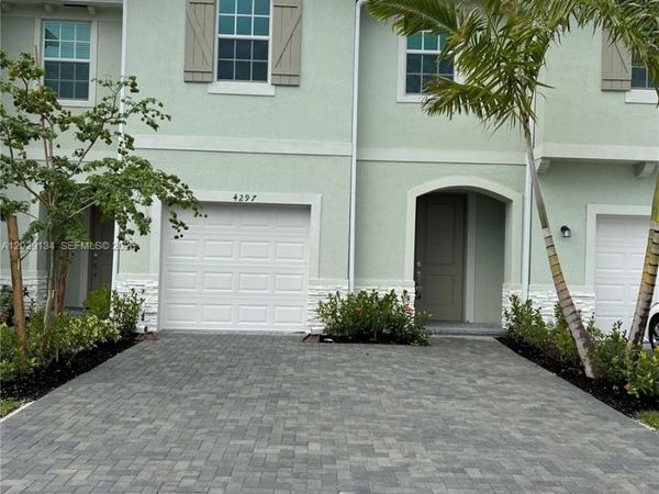 4297 Hammock Grove Dr, Unit 4297, Lake Worth, FL 33467