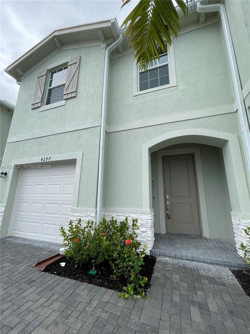 4297 Hammock Grove Dr , Unit 4297, Lake Worth, FL 33467 Photo