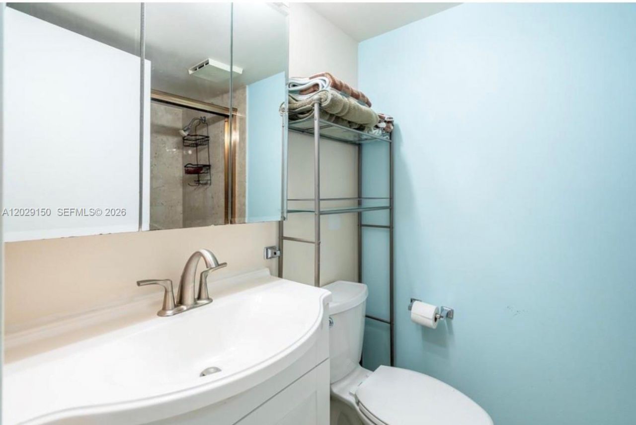 151 SE 15th Rd, Unit 502, Miami, FL 33129 Photo
