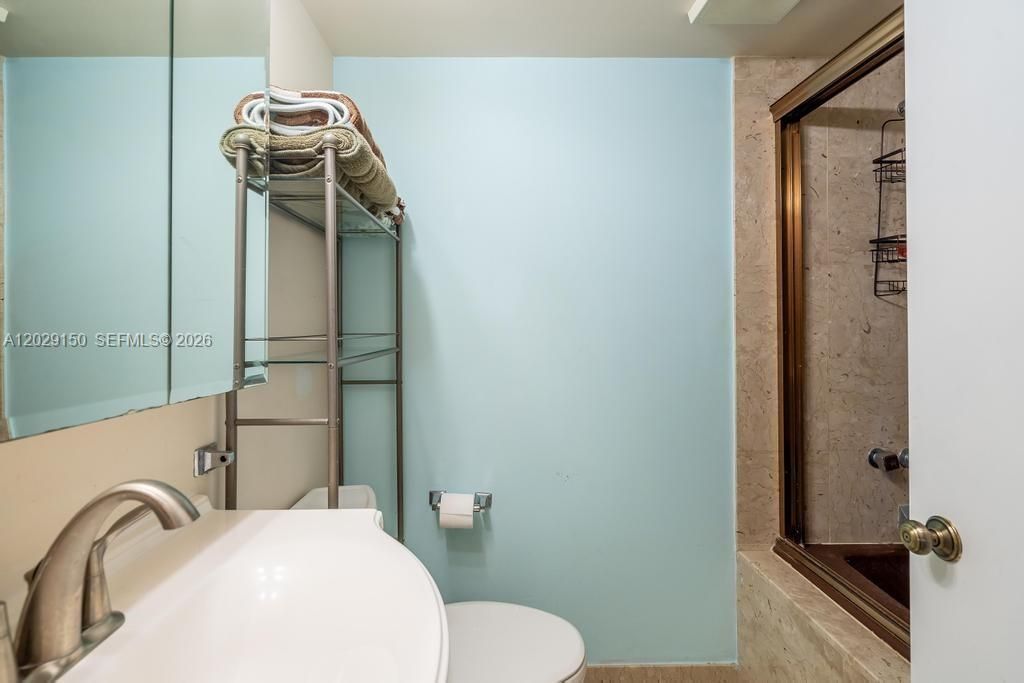 151 SE 15th Rd, Unit 502, Miami, FL 33129 Photo
