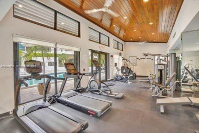 151 SE 15th Rd, Unit 502, Miami, FL 33129 Photo