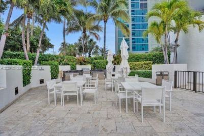 151 SE 15th Rd, Unit 502, Miami, FL 33129 Photo
