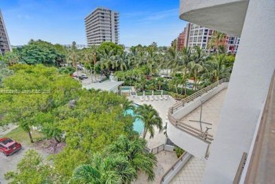 151 SE 15th Rd, Unit 502, Miami, FL 33129 Photo