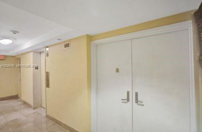151 SE 15th Rd , Unit 502, Miami, FL 33129 Photo