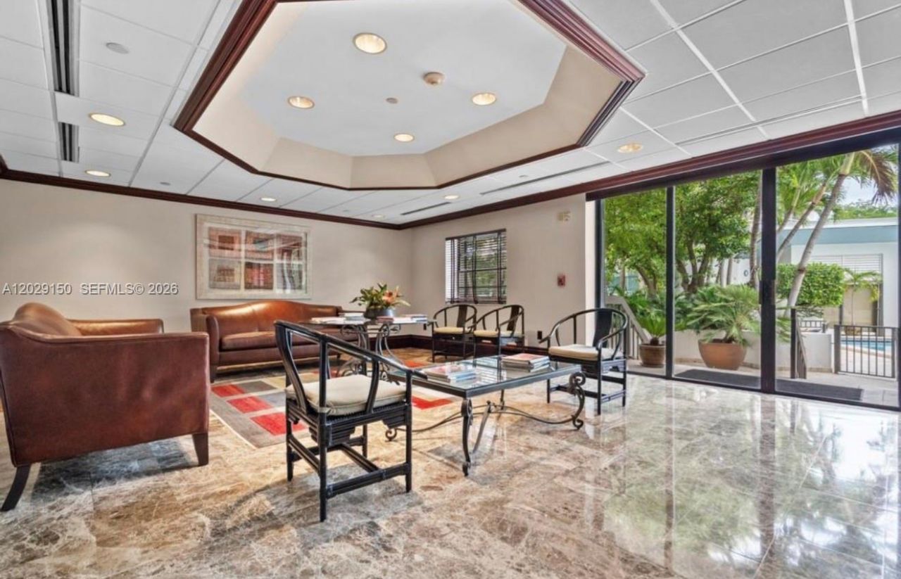 151 SE 15th Rd, Unit 502, Miami, FL 33129 Photo