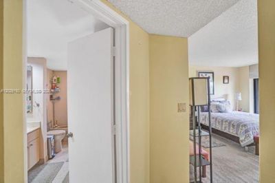 151 SE 15th Rd , Unit 502, Miami, FL 33129 Photo