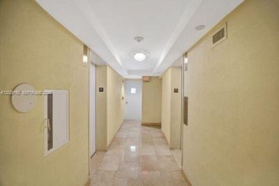 151 SE 15th Rd , Unit 502, Miami, FL 33129 Photo