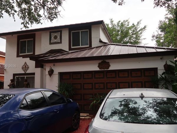 8220 NW 199th St , Unit 1, Hialeah, FL 33015