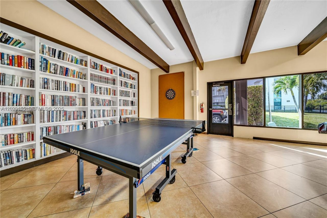 3475 N Country Club Dr , Unit 503, Aventura, FL 33180 Photo