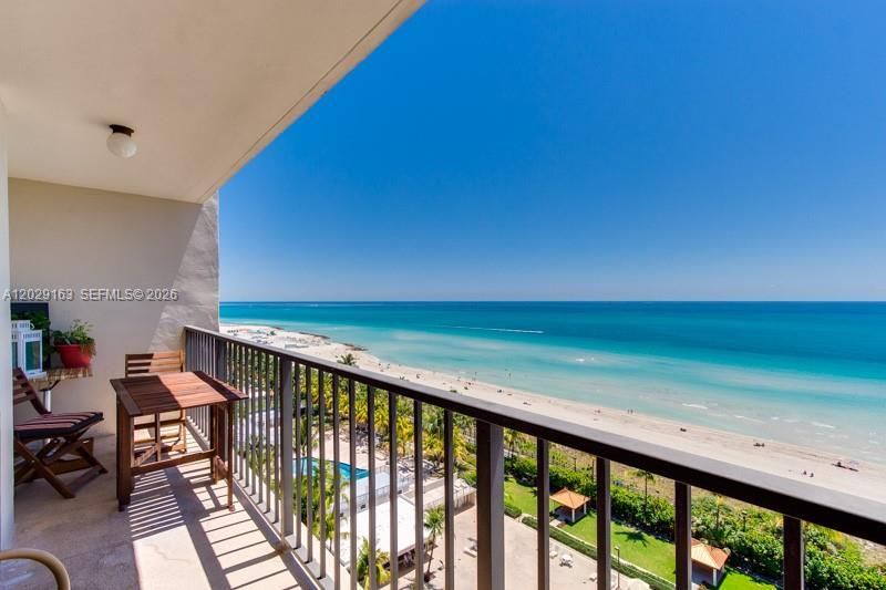2625 Collins Av, Unit 1403, Miami Beach, FL 33140 Photo
