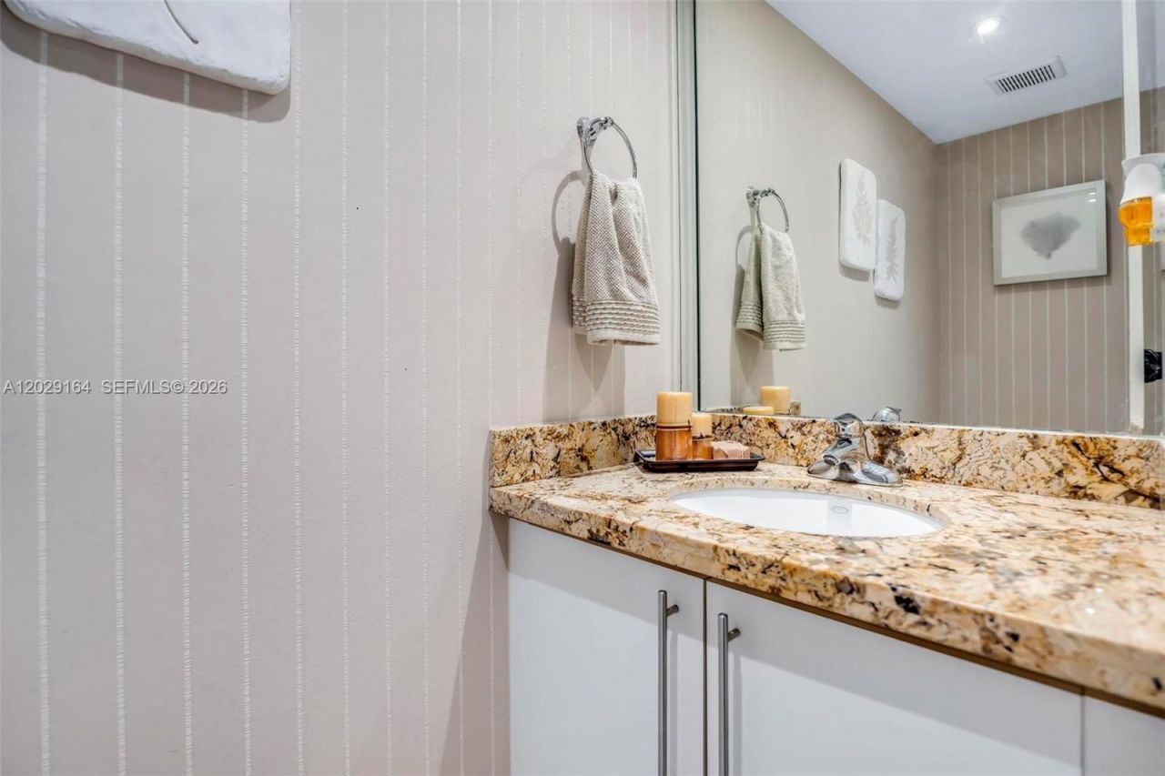 20306 NE 34th Ct, Unit 39, Aventura, FL 33180 Photo