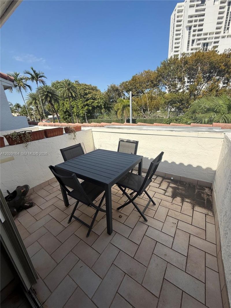 20306 NE 34th Ct , Unit 39, Aventura, FL 33180 Photo
