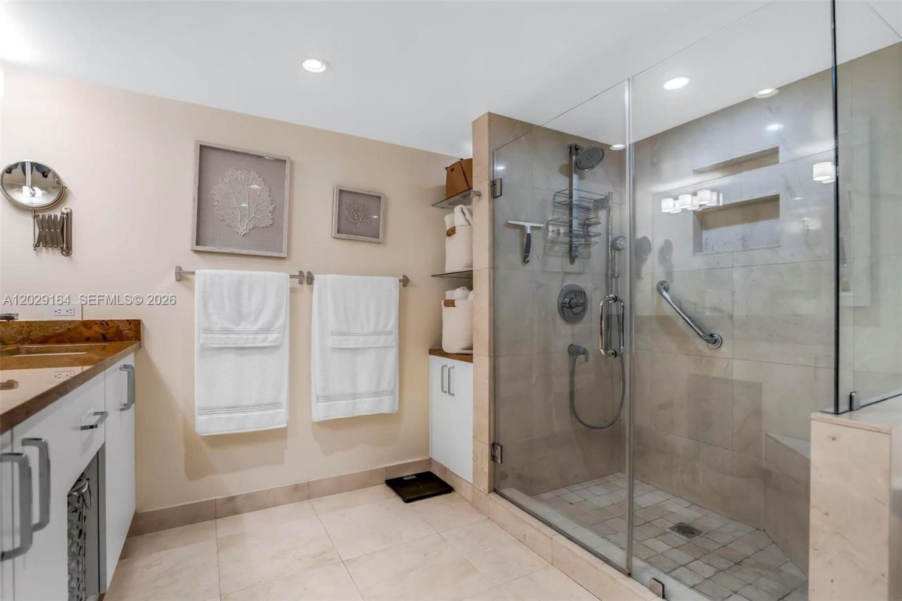 20306 NE 34th Ct, Unit 39, Aventura, FL 33180 Photo