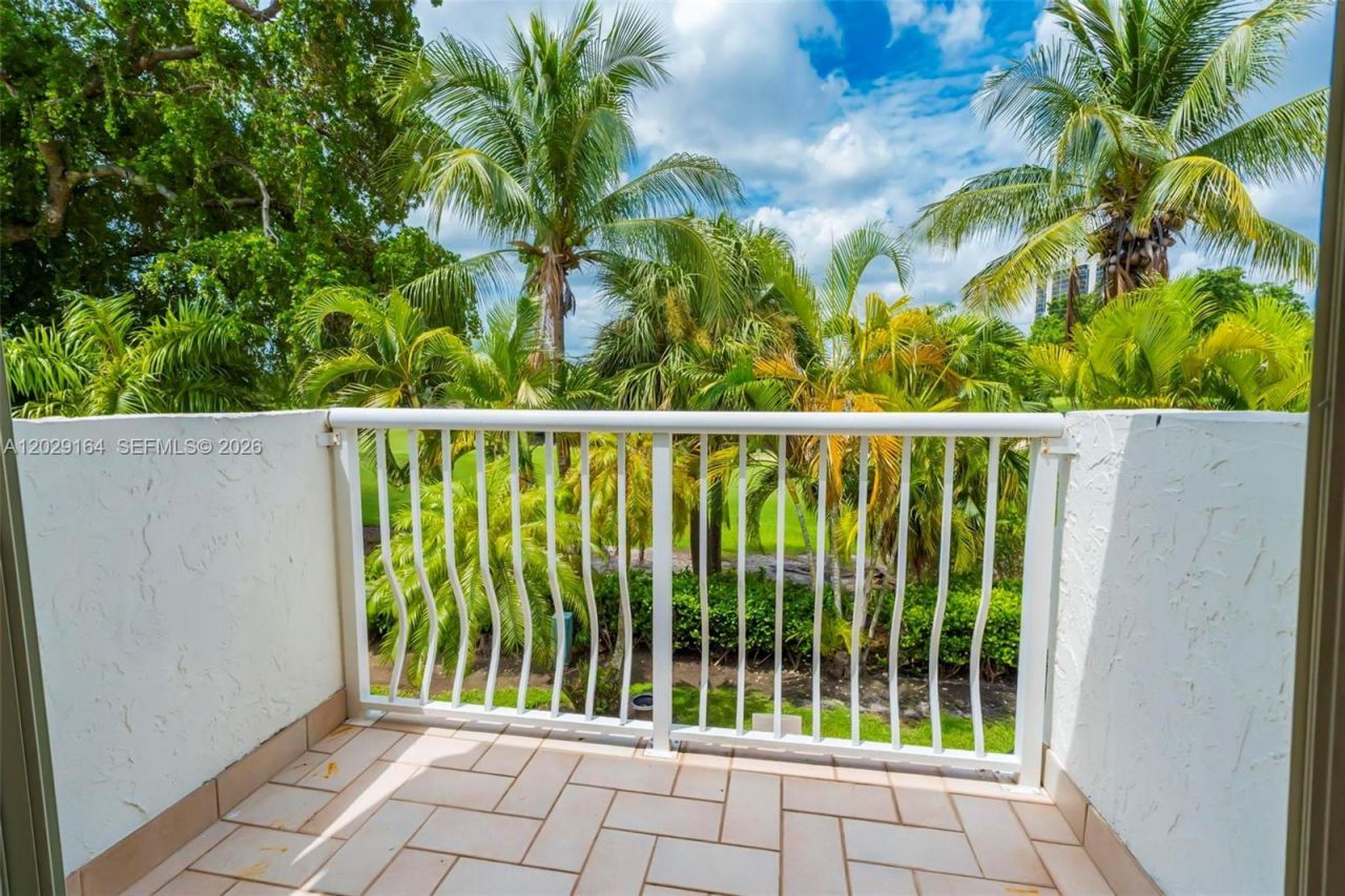 20306 NE 34th Ct, Unit 39, Aventura, FL 33180 Photo