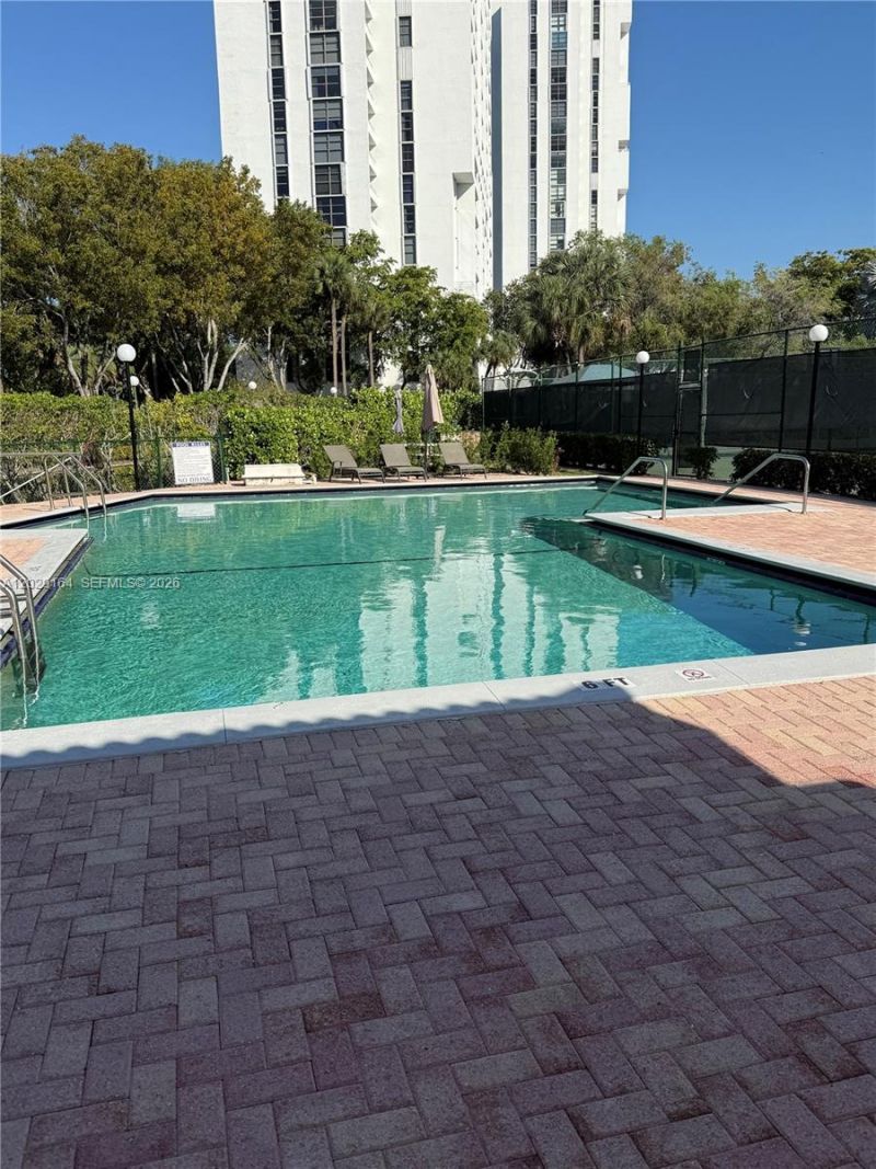 20306 NE 34th Ct , Unit 39, Aventura, FL 33180 Photo