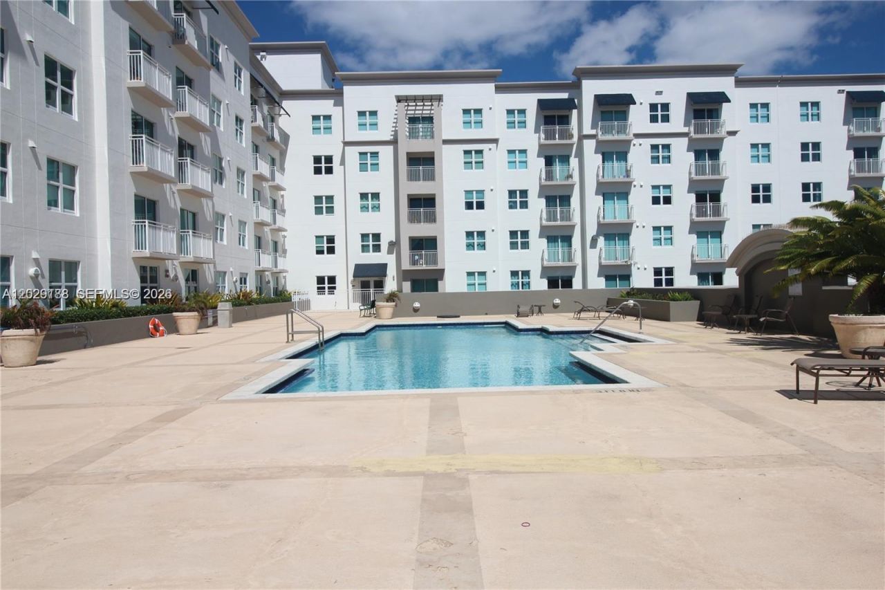 50 Menores Ave, Unit 606, Coral Gables, FL 33134 Photo