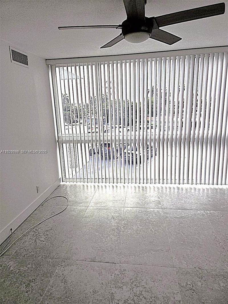 2715 N Ocean Blvd, Unit 2E, Fort Lauderdale, FL 33308 Photo
