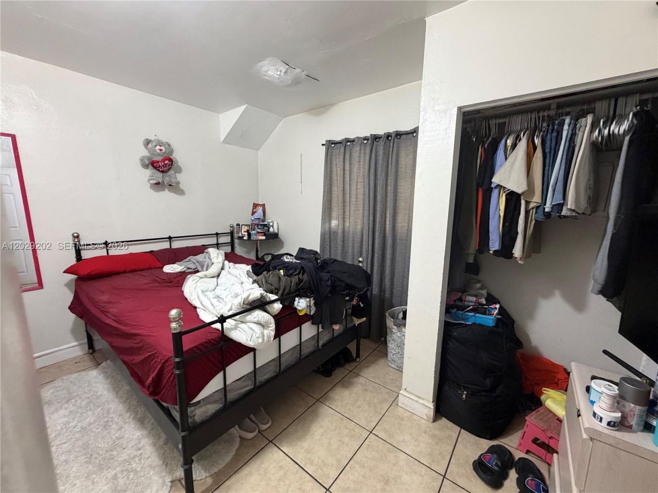 3245 NW 34th St, Miami, FL 33142 Photo
