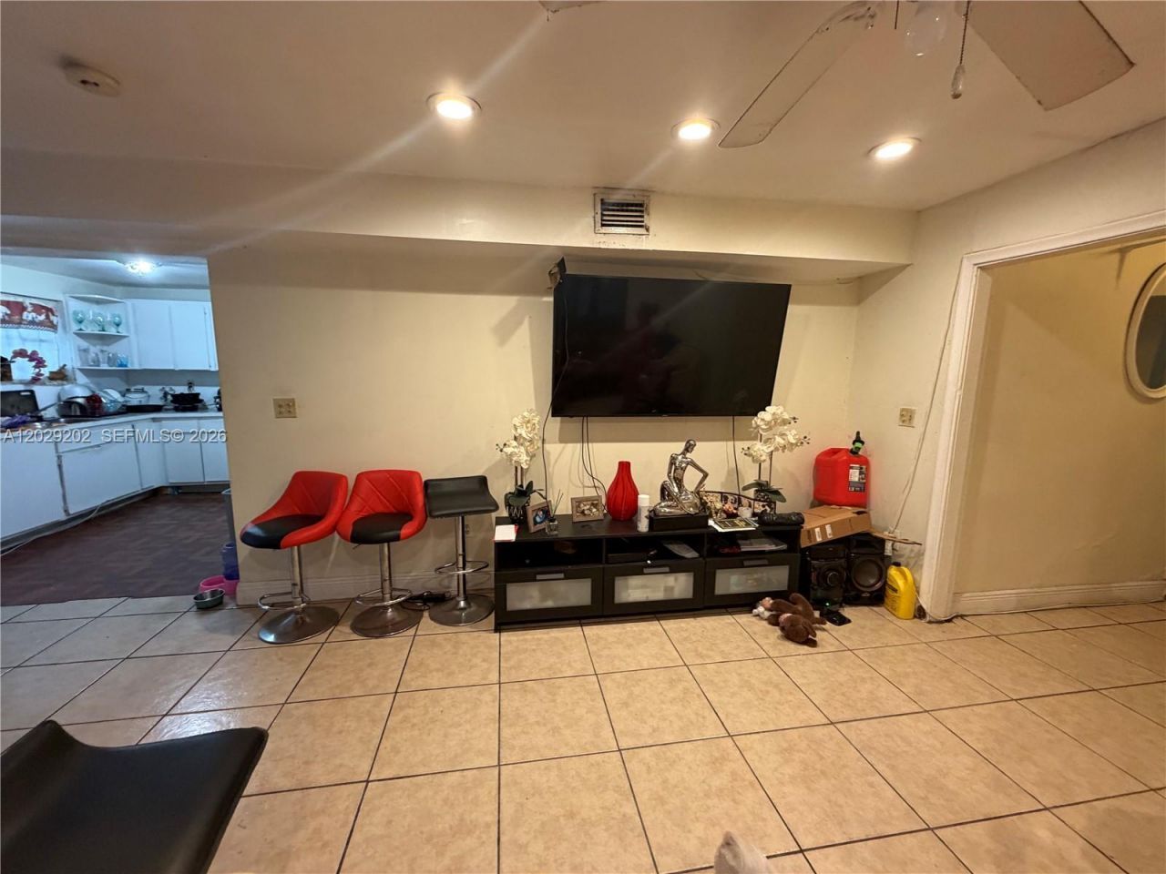 3245 NW 34th St, Miami, FL 33142 Photo