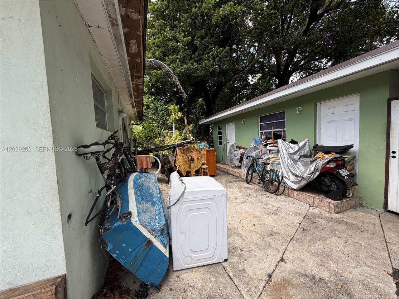 3245 NW 34th St, Miami, FL 33142 Photo