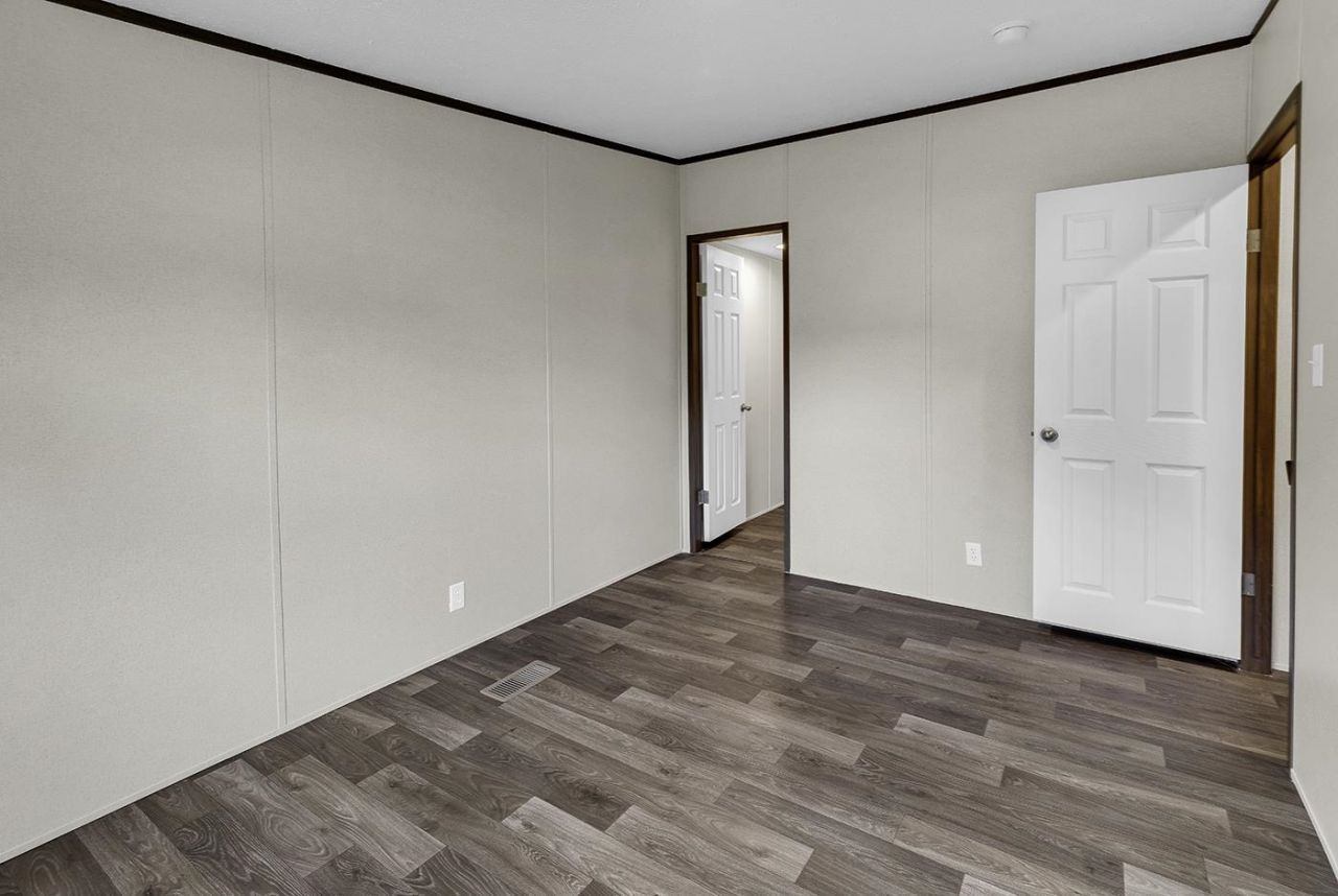 2707b Prince St.  Photo 8