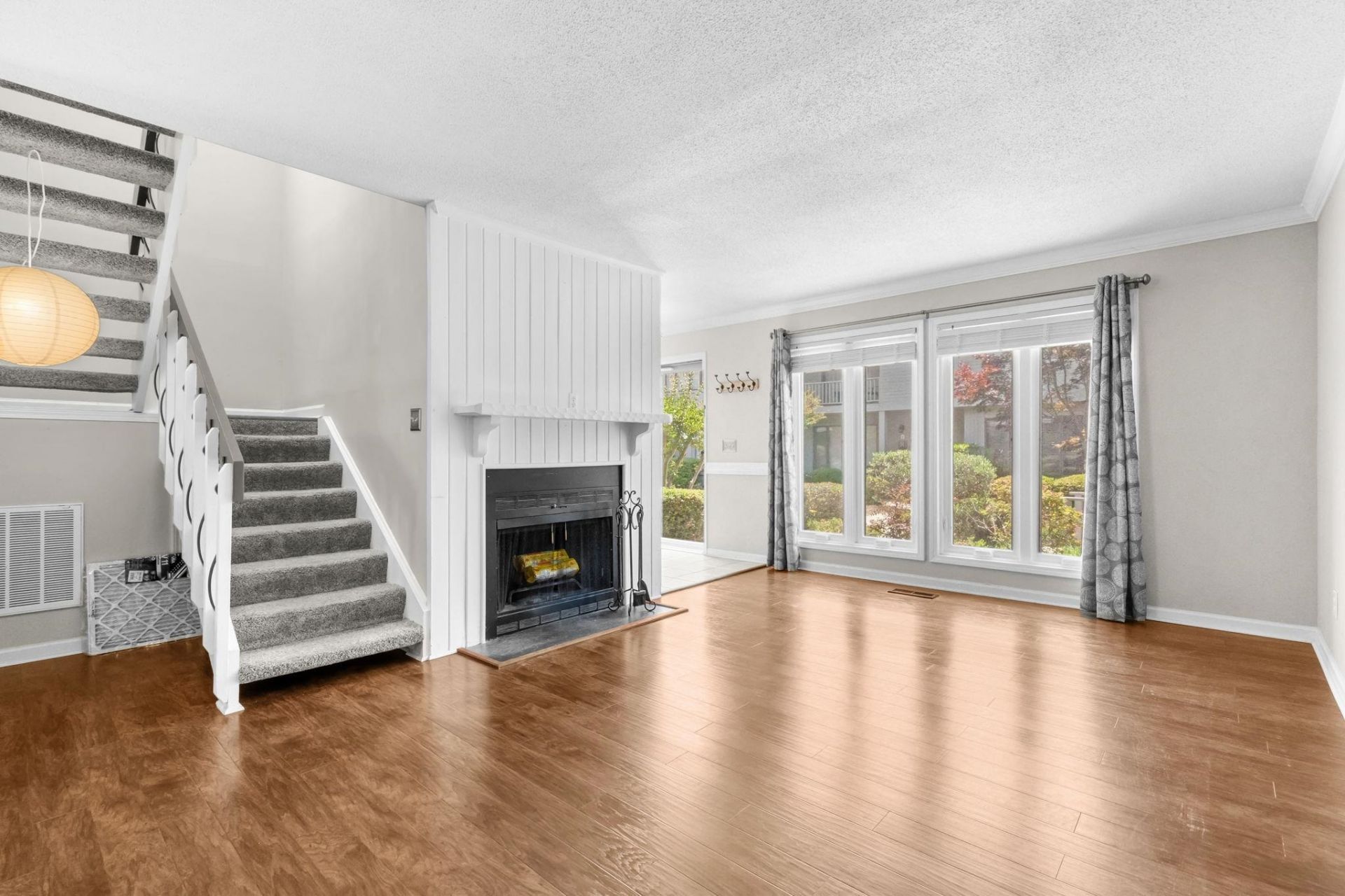 304 N 75th Ave N Photo 12