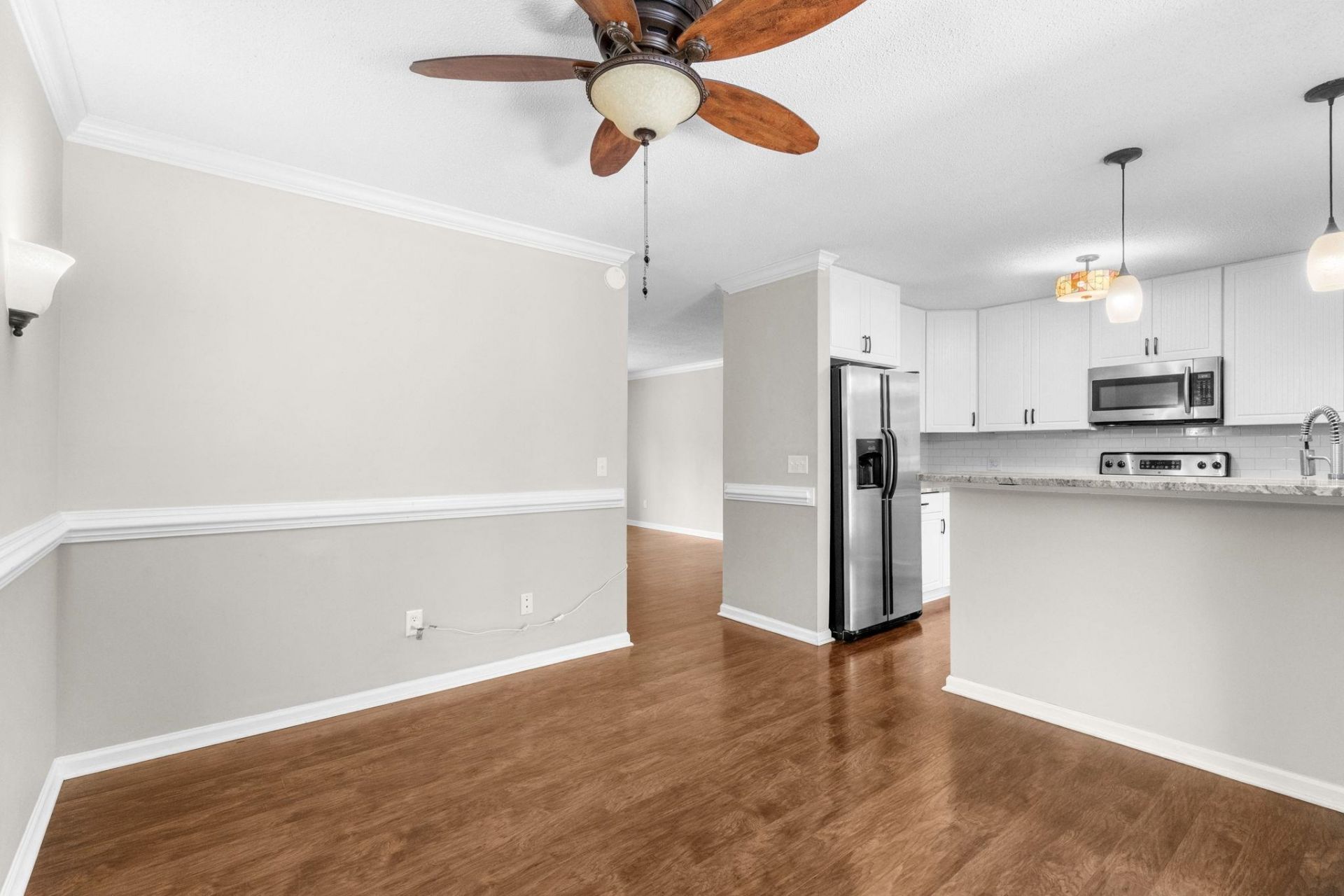 304 N 75th Ave N Photo 16