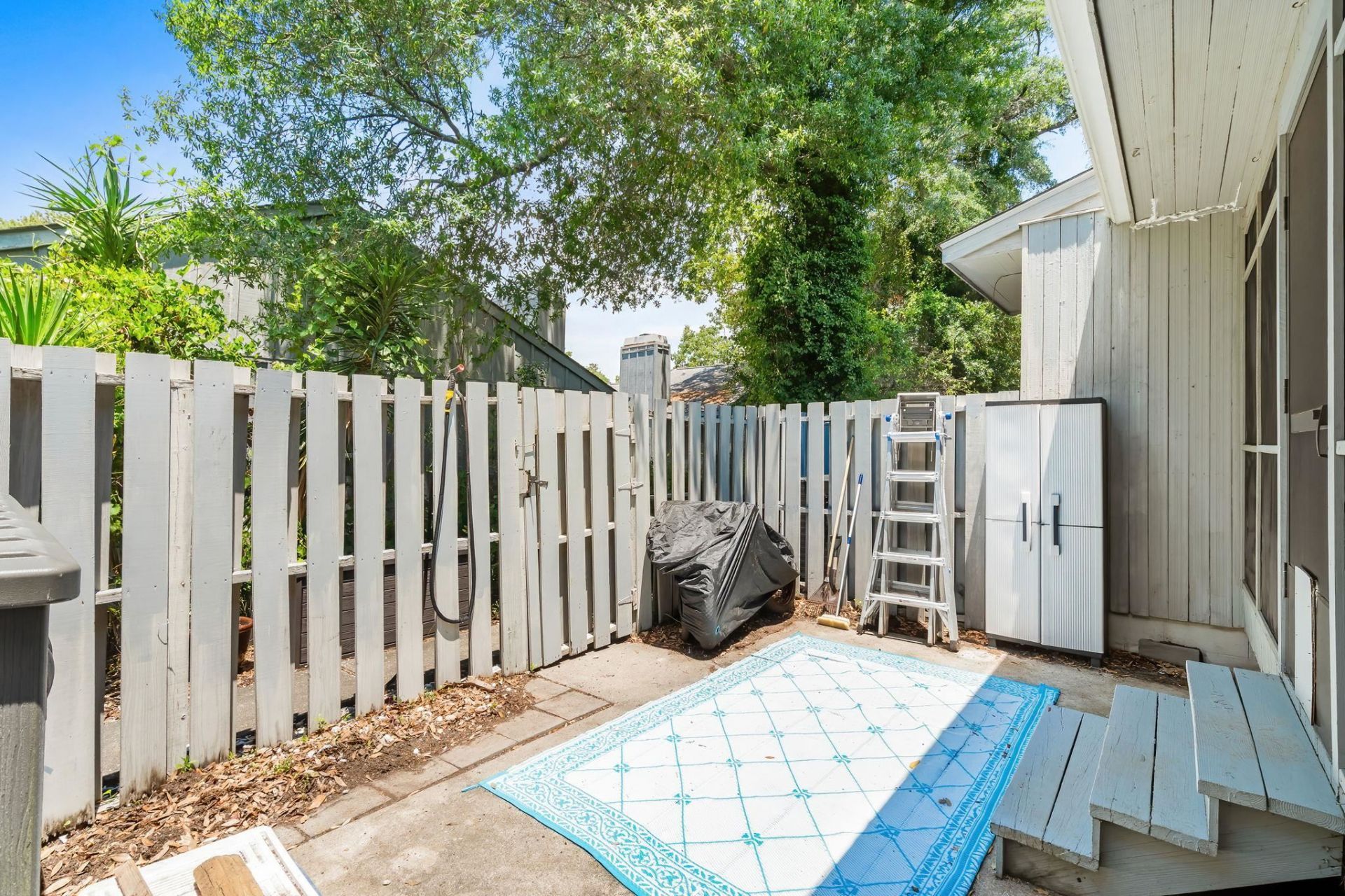 304 N 75th Ave N Photo 29