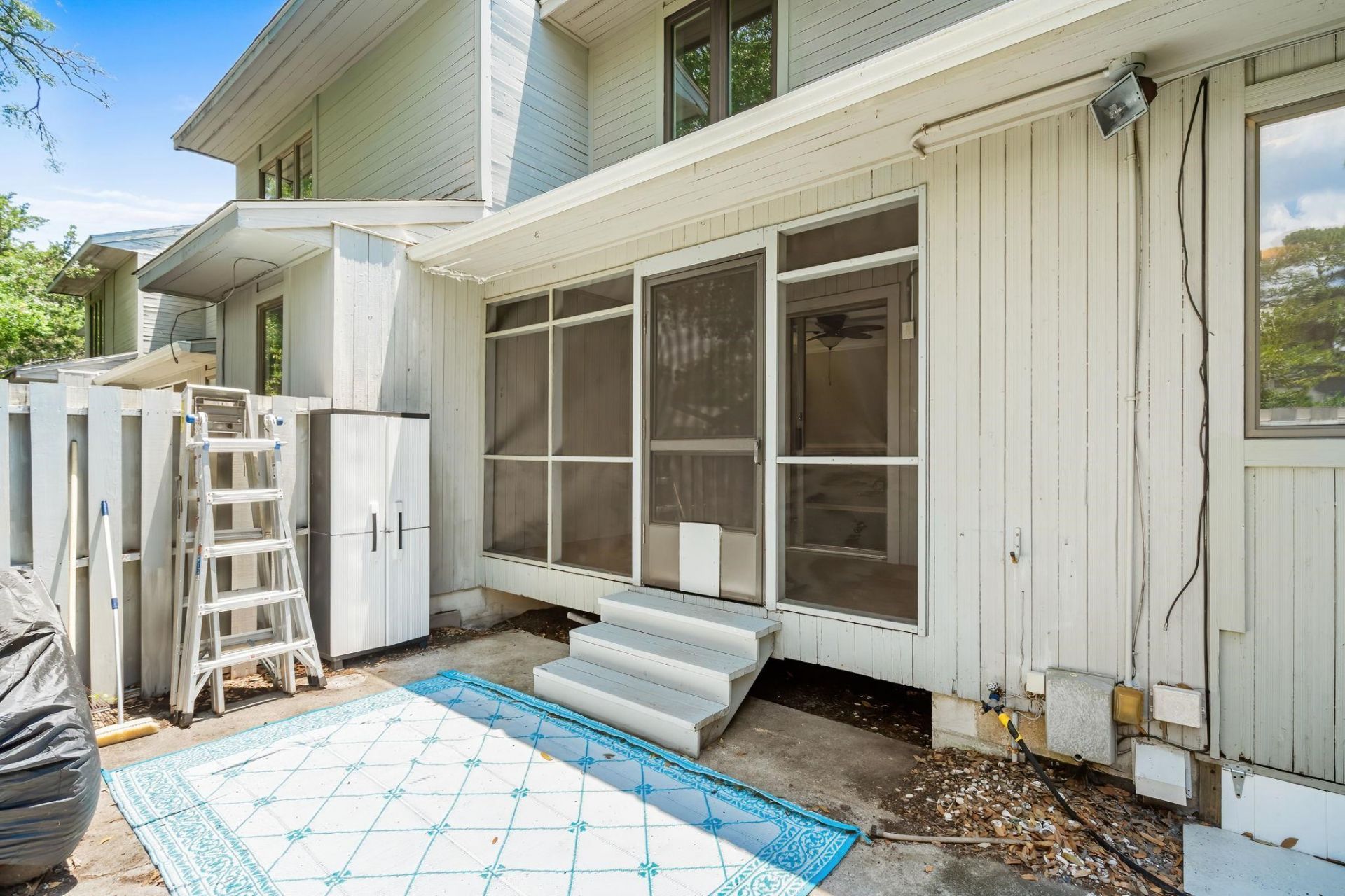 304 N 75th Ave N Photo 31