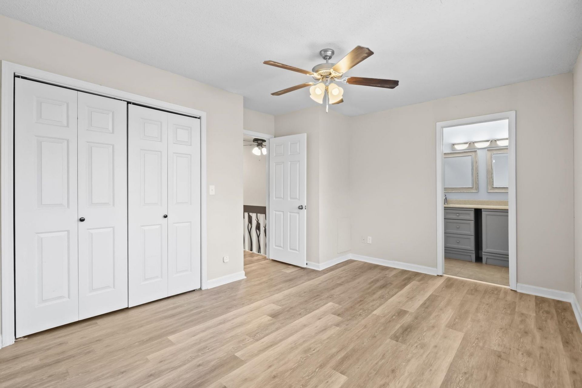 304 N 75th Ave N Photo 34