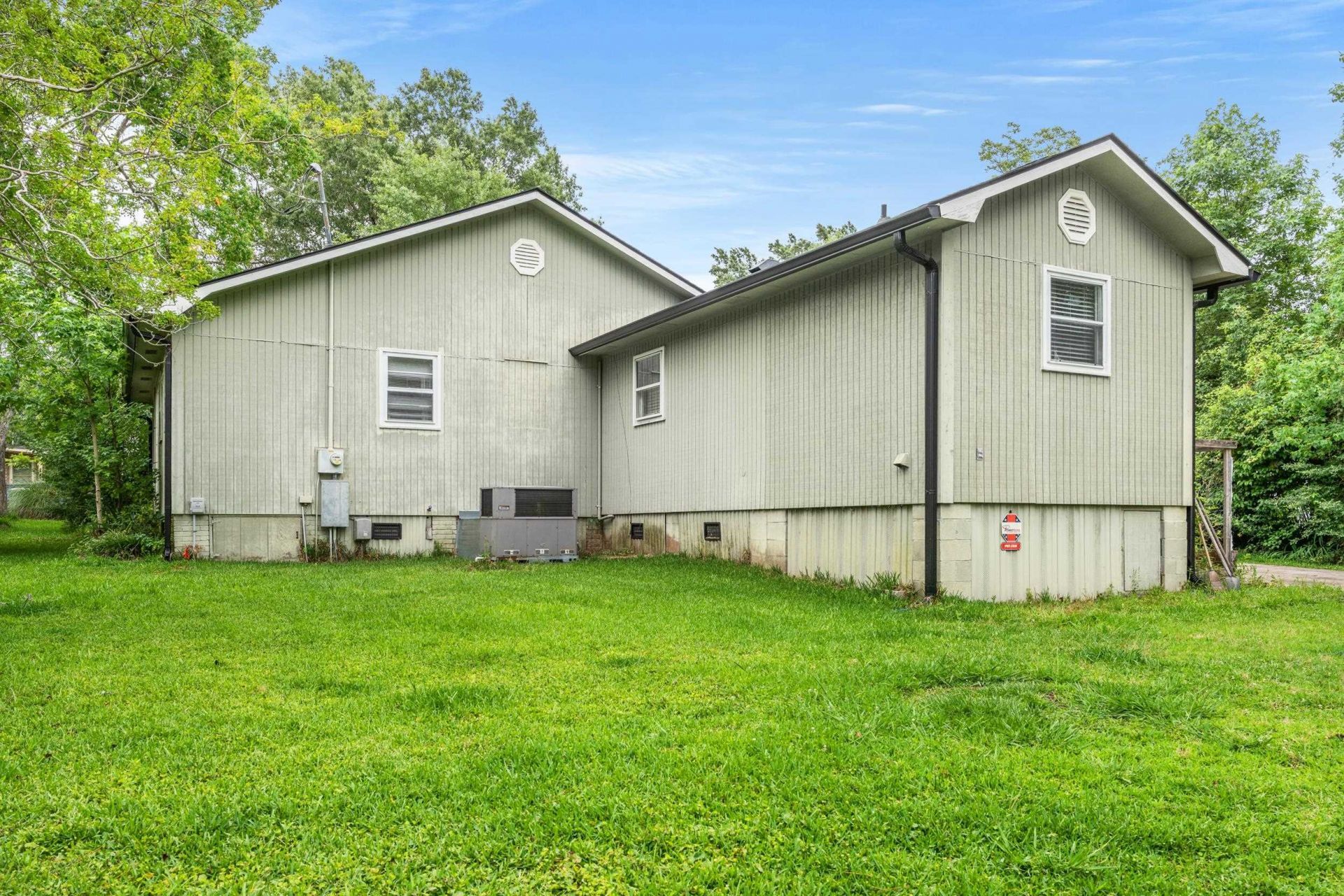 1263 Park Hill Dr.  Photo 24