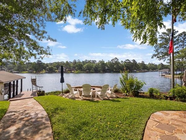 1623 TANGLEWOOD Drive E, Hideaway, TX 75771