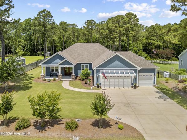 309 Livingston Court , Holly Ridge, NC 28445