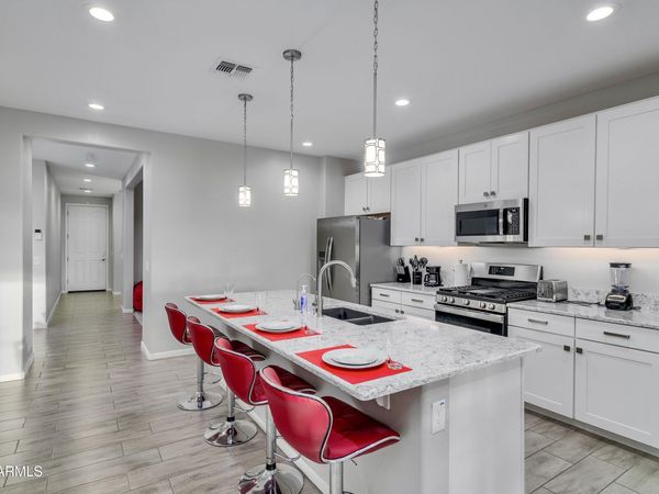 5562 N 198TH Avenue, Litchfield Park, AZ 85340