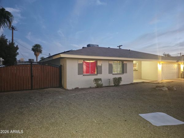 4119 W TOWNLEY Avenue, Phoenix, AZ 85051