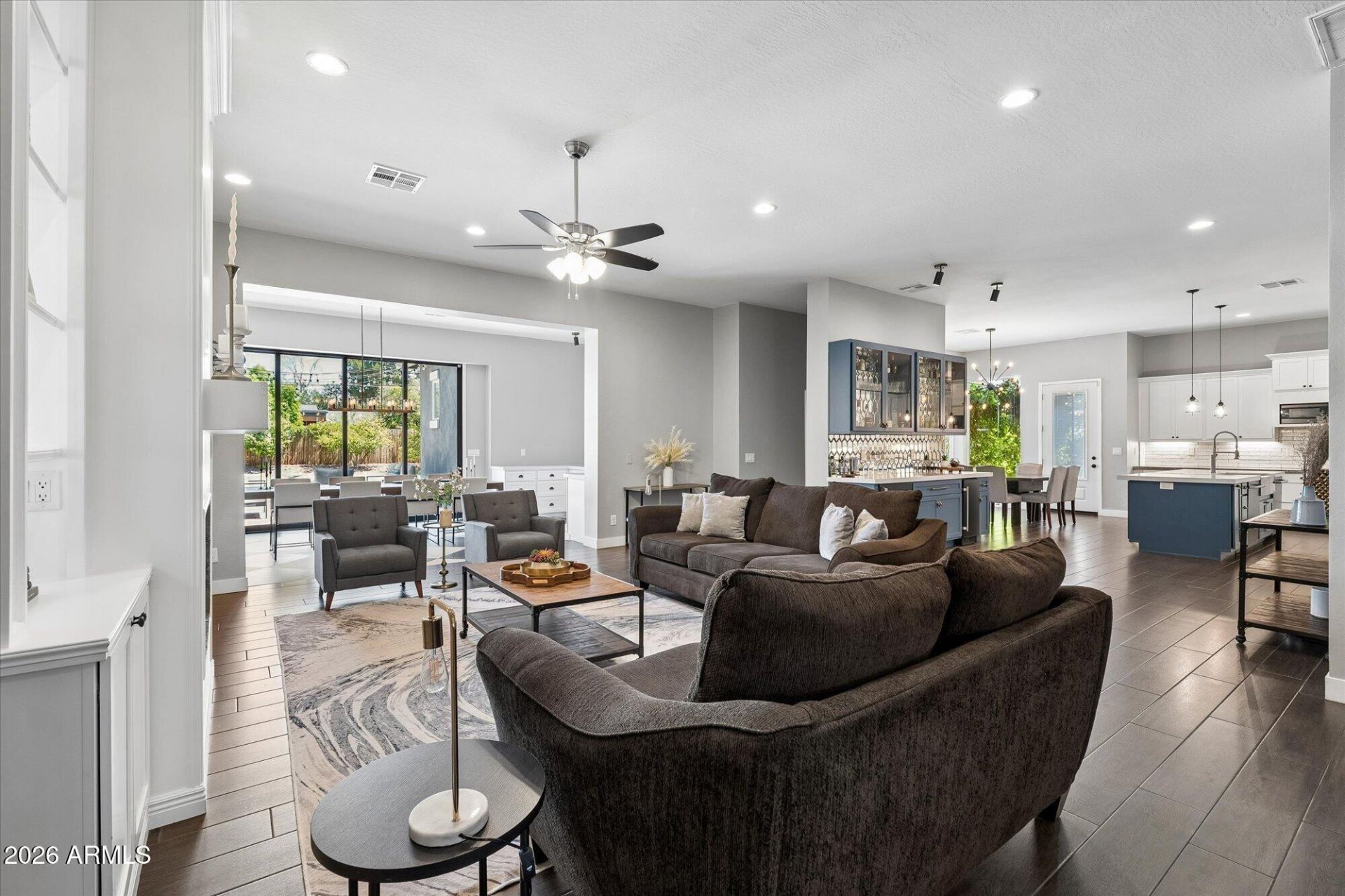 3324 E Osborn Road, Phoenix, AZ 85018 Main Photo