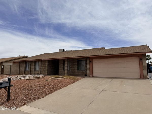 3635 E COLUMBINE Drive, Phoenix, AZ 85032
