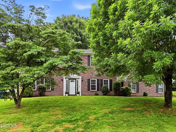10916 Twin Harbour Drive, Knoxville, TN 37934