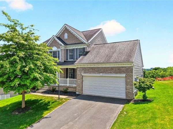 5058 Stags Leap Lane , Coraopolis, PA 15108