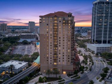 1478 RIVERPLACE Boulevard, Unit 1708, Jacksonville, FL 32207