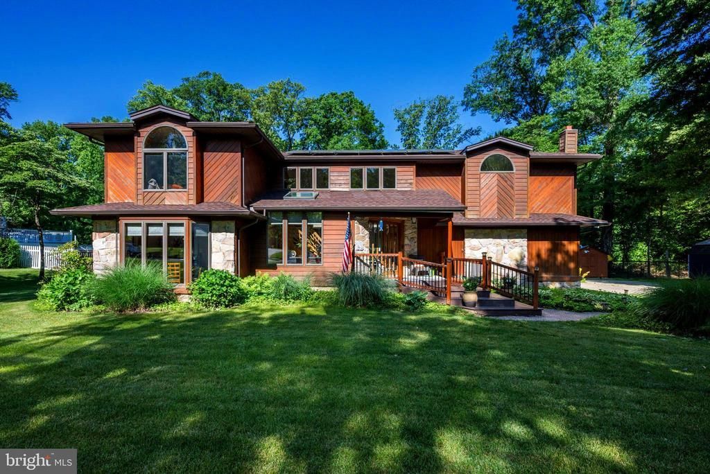 2016 Wall Avenue , Burlington, NJ 08016 Main Photo