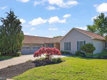 175 HILLSIDE DRIVE , EAST BERLIN, PA 17316