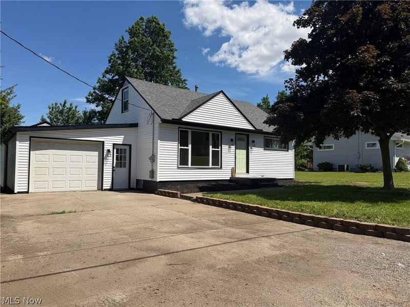 248 Menegay Road , Louisville, OH 44641 Photo 1