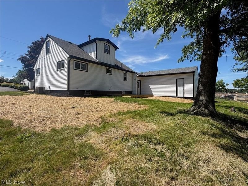 248 Menegay Road , Louisville, OH 44641 Photo 18