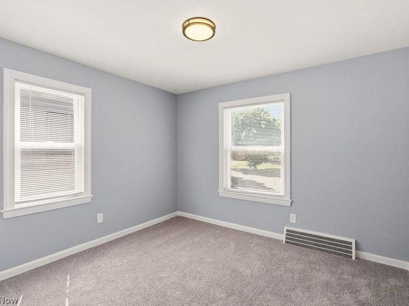 15705 Throckley Avenue, Cleveland, OH 44128 Photo 16